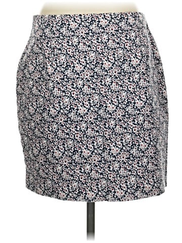 Banana Republic Factory Store Casual Skirt (view 2)
