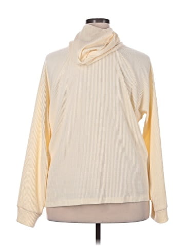 Kensie Pullover Sweater (view 2)