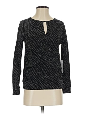 Jennifer Lopez Pullover Sweater (view 1)