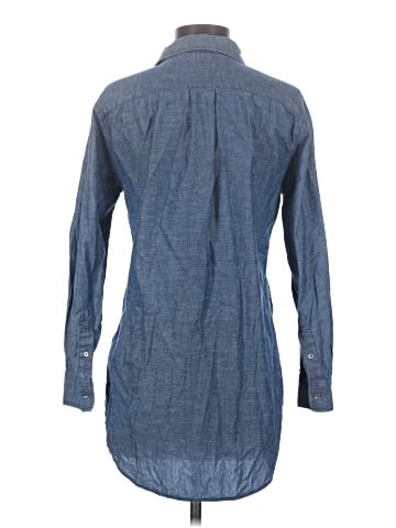 White House Black Market Long Sleeve Button-Down Shirt (view 2)