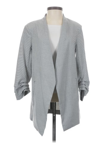 Maison d' Amelie Blazer (view 1)