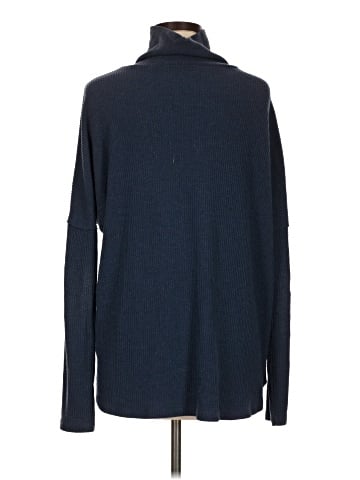 H by Bordeaux Turtleneck Sweater (view 2)