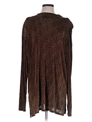 A Touch of Class Clothing Long Sleeve Blouse (view 1)