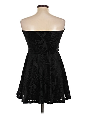 Swoon Cocktail Dress (view 2)