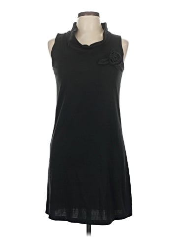 Alyn Paige Casual Dress (view 1)