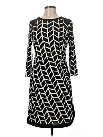Donna Morgan Casual Dress (view 1)