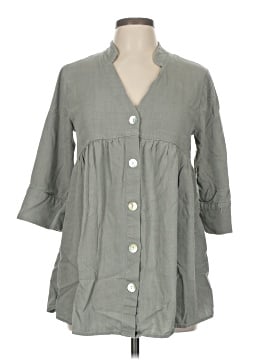 Black Tape 3/4 Sleeve Button Down Shirt