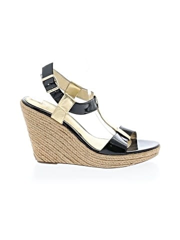 Isola Wedges (view 1)