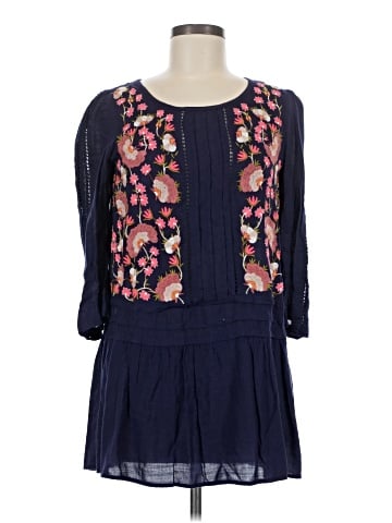 Floreat 3/4 Sleeve Blouse (view 1)