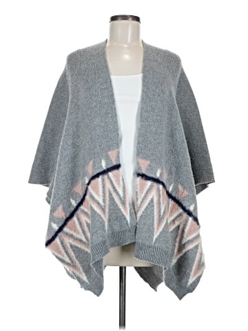 Do Everything in Love Poncho (view 1)
