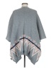 Do Everything in Love 100% Acrylic Gray Poncho One size - photo 2