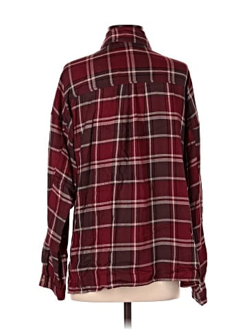Max Studio Long Sleeve Button-Down Shirt (view 2)