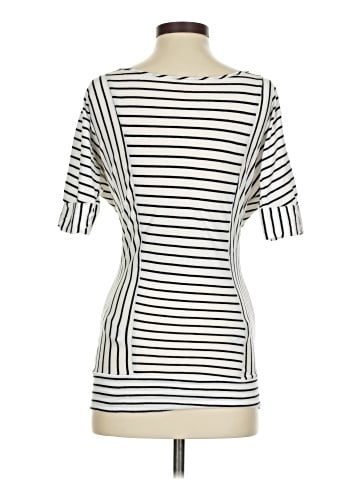 A Pea in the Pod Short Sleeve T-Shirt (view 2)