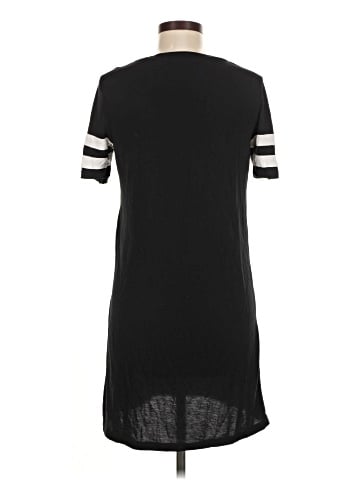 Younique Short Sleeve T-Shirt (view 2)