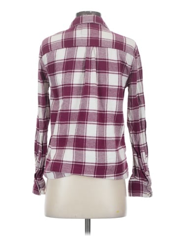 Forever 21 Long Sleeve Button-Down Shirt (view 2)