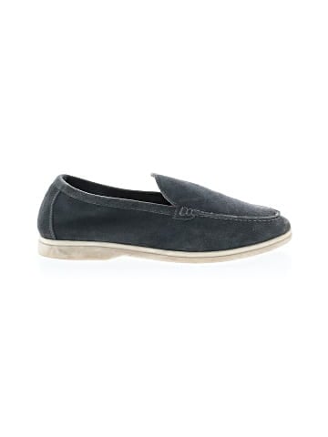 Loro Piana Flats (view 1)