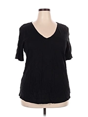 Lane Bryant Short Sleeve T-Shirt (view 1)