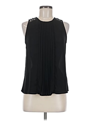Big Strike Sleeveless Blouse (view 1)