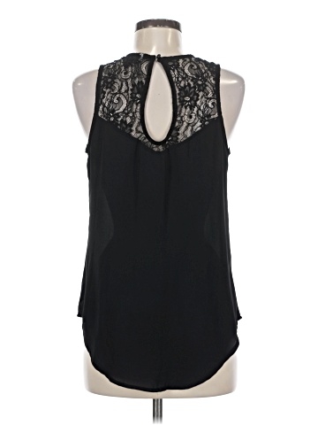 Big Strike Sleeveless Blouse (view 2)