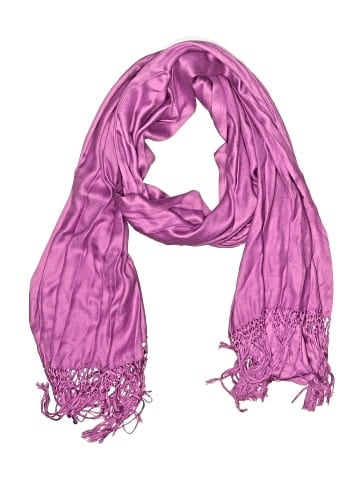Theodora & Callum Scarf (view 1)