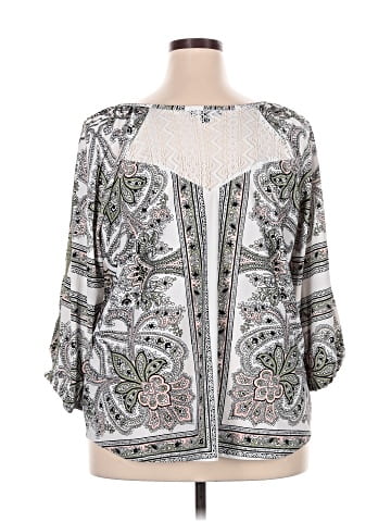 Signature Studio 3/4 Sleeve Blouse (view 2)