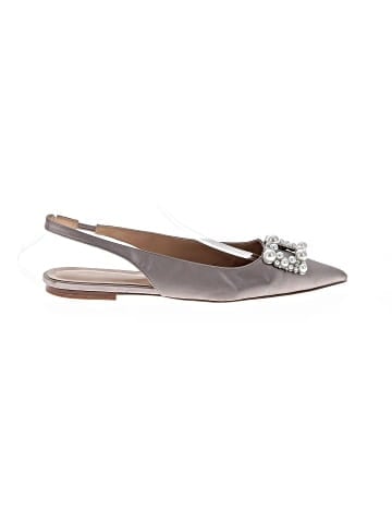 Ann Taylor Flats (view 1)