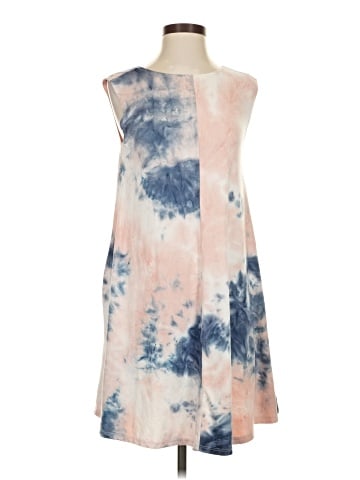 Tres Bien U.S.A. Casual Dress (view 1)