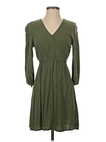 Old Navy Casual Dress (view 1)