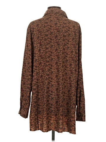 Nostalgia Long Sleeve Blouse (view 2)