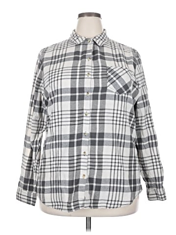 Field & Stream Long Sleeve Button-Down Shirt (view 1)
