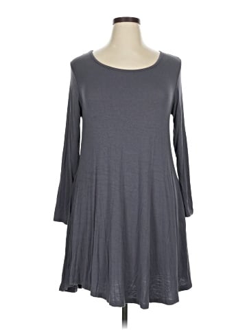 Larace Casual Dress (view 1)