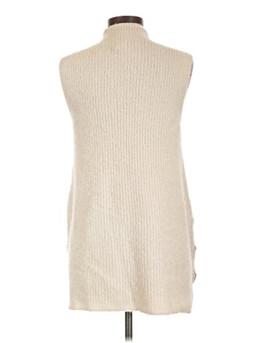 Cupio Sleeveless Top (view 2)
