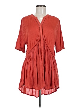 Akemi + Kin Short Sleeve Blouse