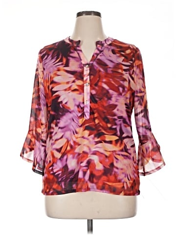 Harlow & Rose 3/4 Sleeve Blouse (view 1)