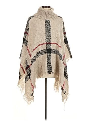 Mystree Poncho (view 1)
