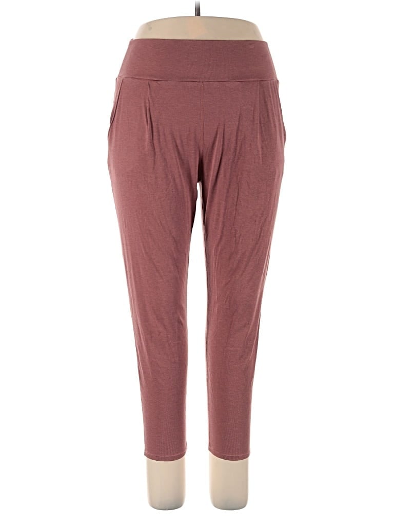 Pre-owned Vuori Casual Pants In Burgundy
