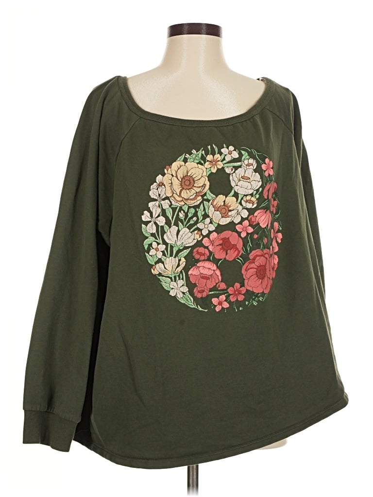 Pre-owned Torrid Sweatshirt In Green