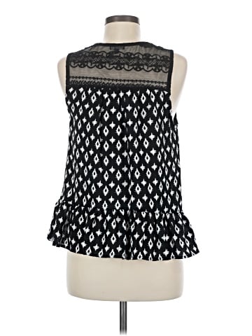 Lily Rose Sleeveless Blouse (view 2)