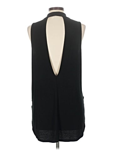Romeo & Juliet Couture Sleeveless Blouse (view 2)