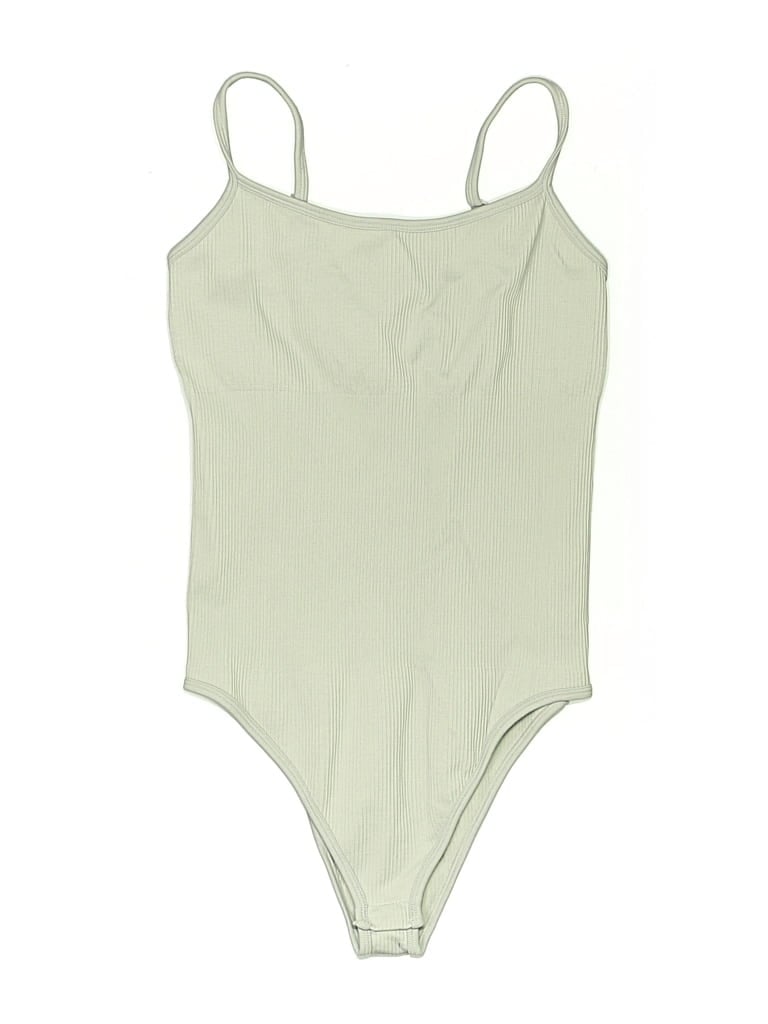 Pre-owned Oqq Bodysuit In Green
