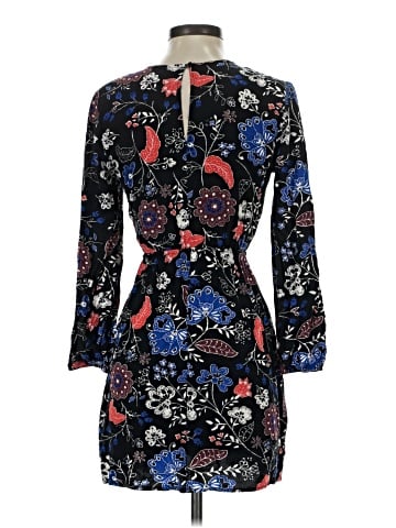 Old Navy Casual Dress (view 2)