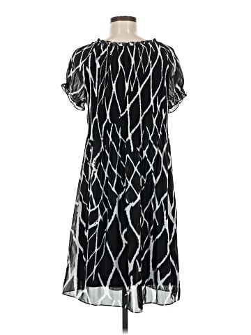 Sunny Leigh Casual Dress (view 2)