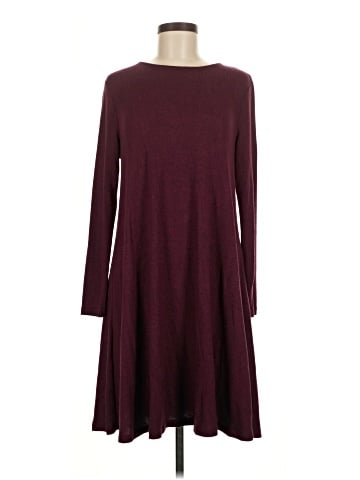 Old Navy Casual Dress (view 1)