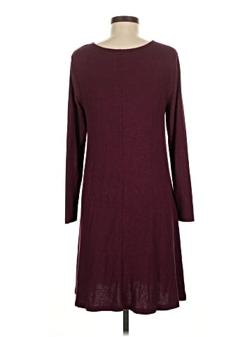 Old Navy Casual Dress (view 2)