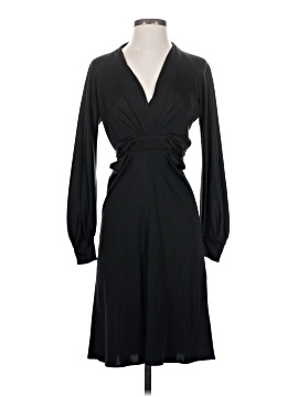 Issa London Women's Clothing On Sale Up To 90% Off Retail | ThredUp