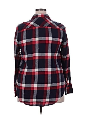 Merona Long Sleeve Button-Down Shirt (view 2)