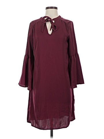 Old Navy Casual Dress (view 1)
