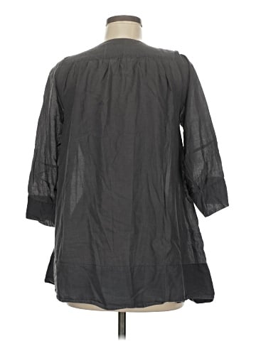 Romeo & Juliet Couture 3/4 Sleeve Blouse (view 2)