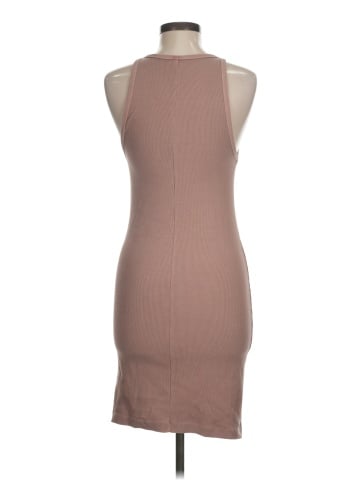 Old Navy Casual Dress (view 2)