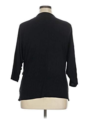 Old Navy - Maternity 3/4 Sleeve T-Shirt (view 2)